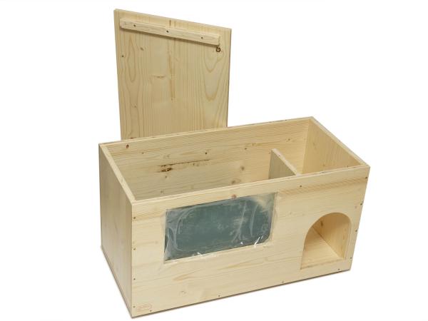 Haus Hachiko mit rechteck Fenster